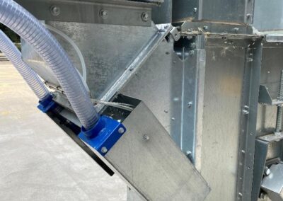 Perry of Oakley automatic moisture control